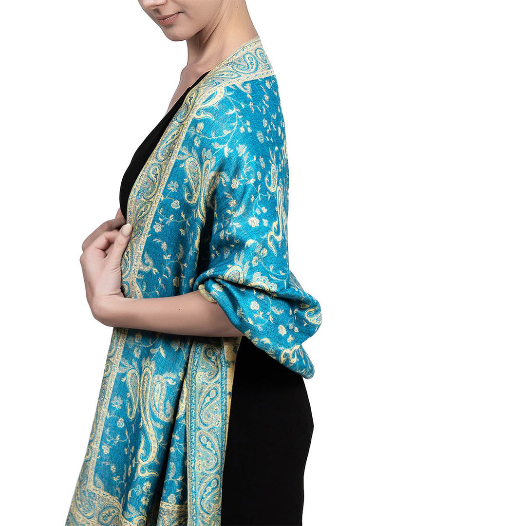 Majesty Shawl – Elegance & Tradition