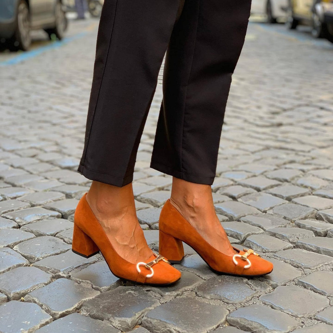 Brinley™ | Gold Accent Court Heels