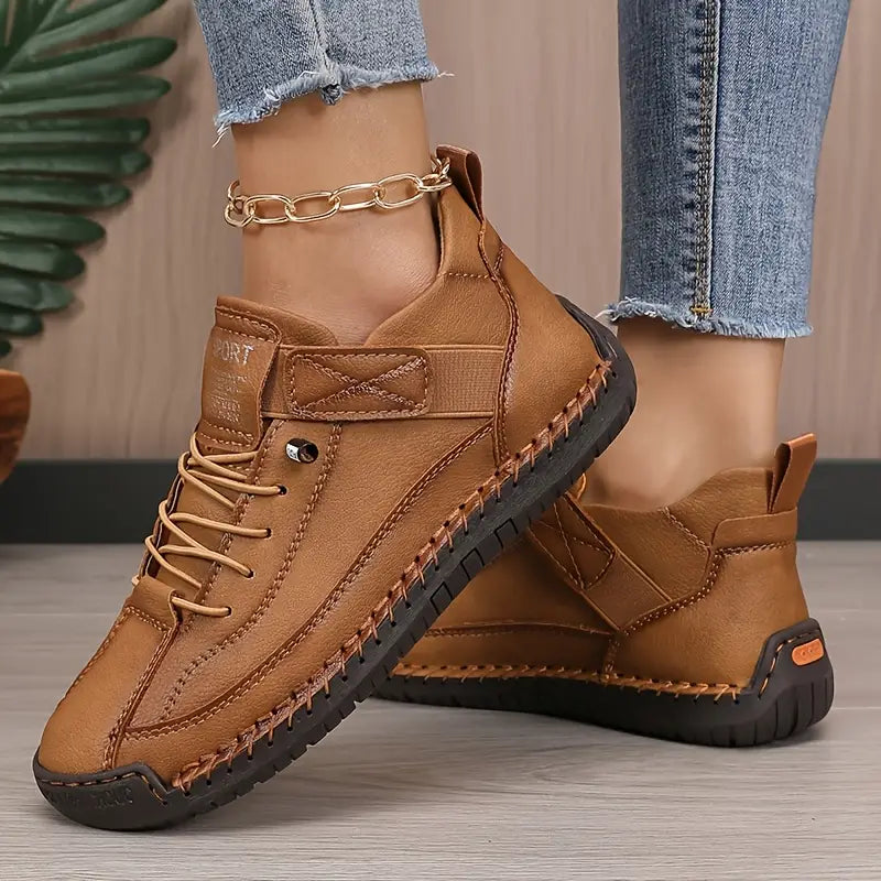 Ella | Comfortable, supportive sneakers