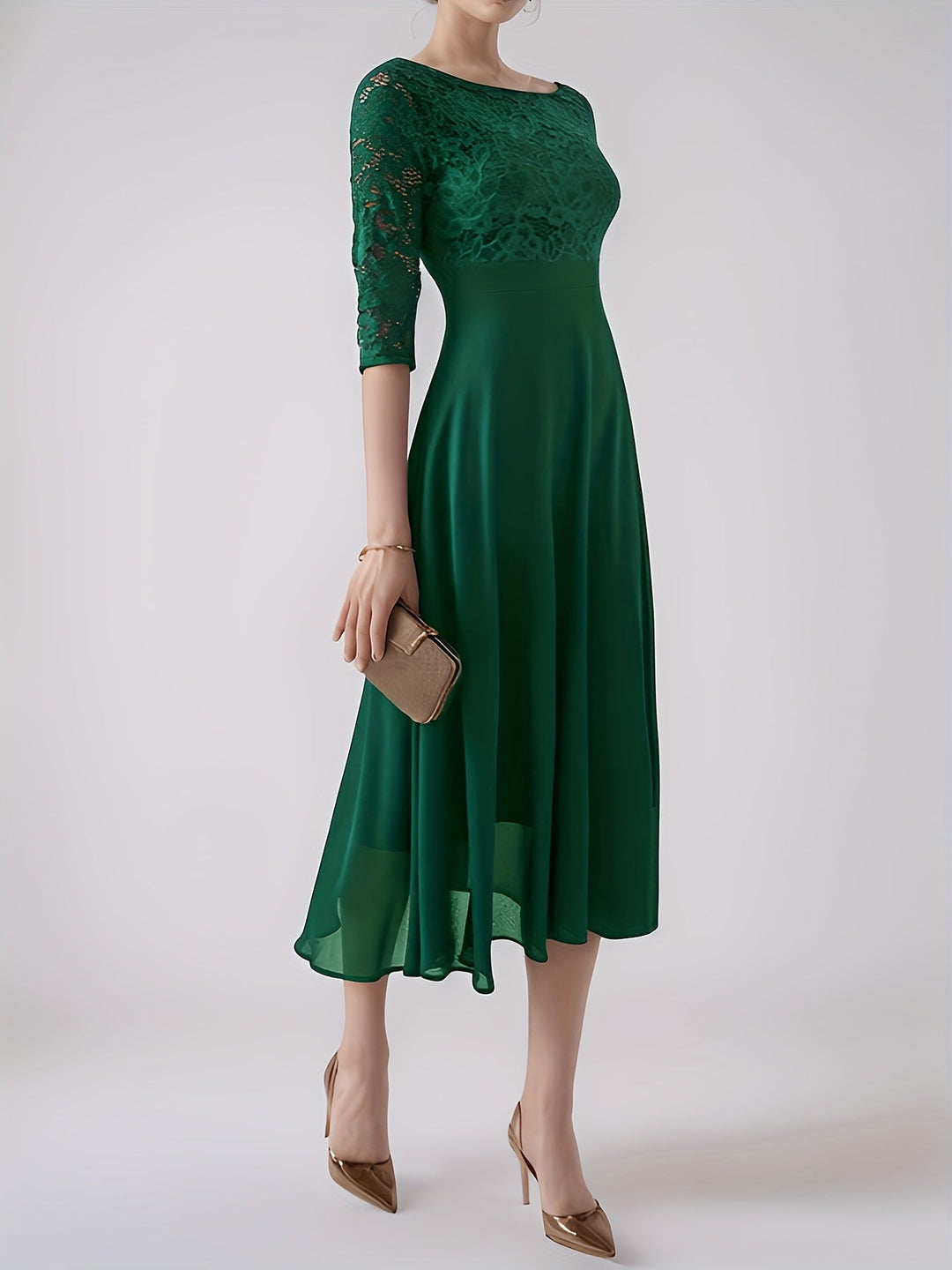 CLAARA | SLEEK EVENING GOWN